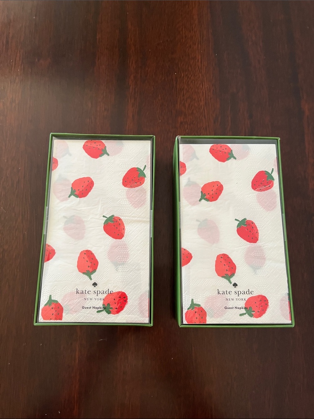 NWT kate spade red & green Strawberry Guest Napkins (Set of 2)